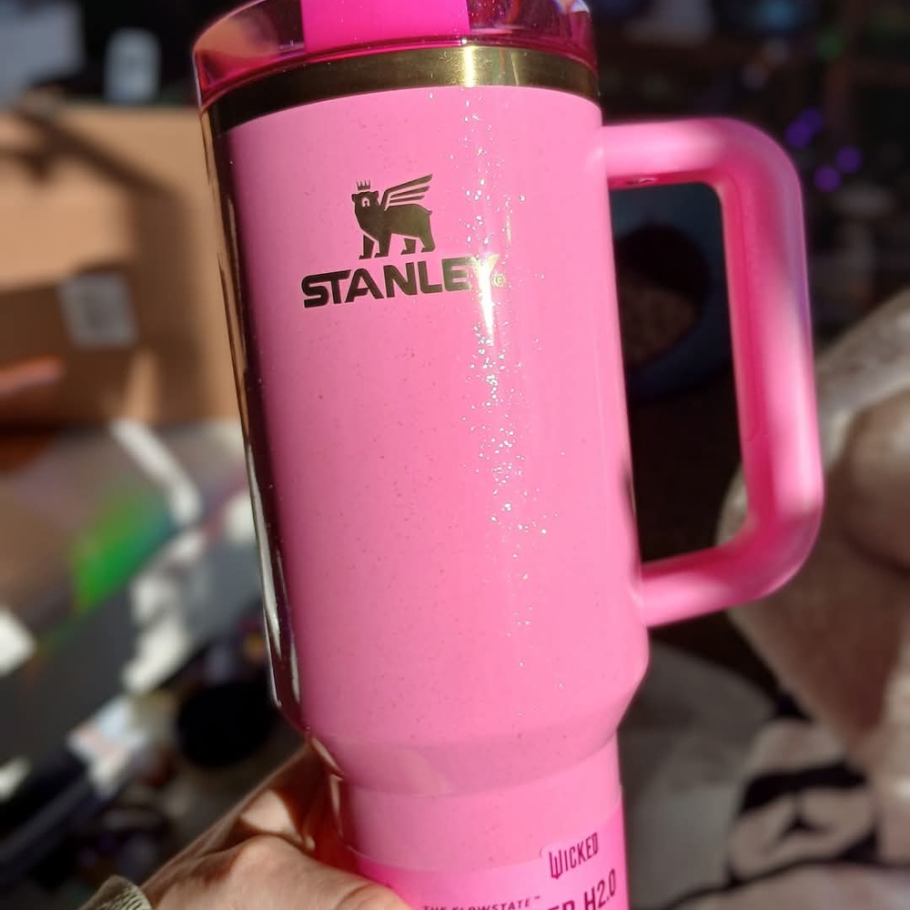 Glinda Wicked X Starbucks Collab. Limited Edition